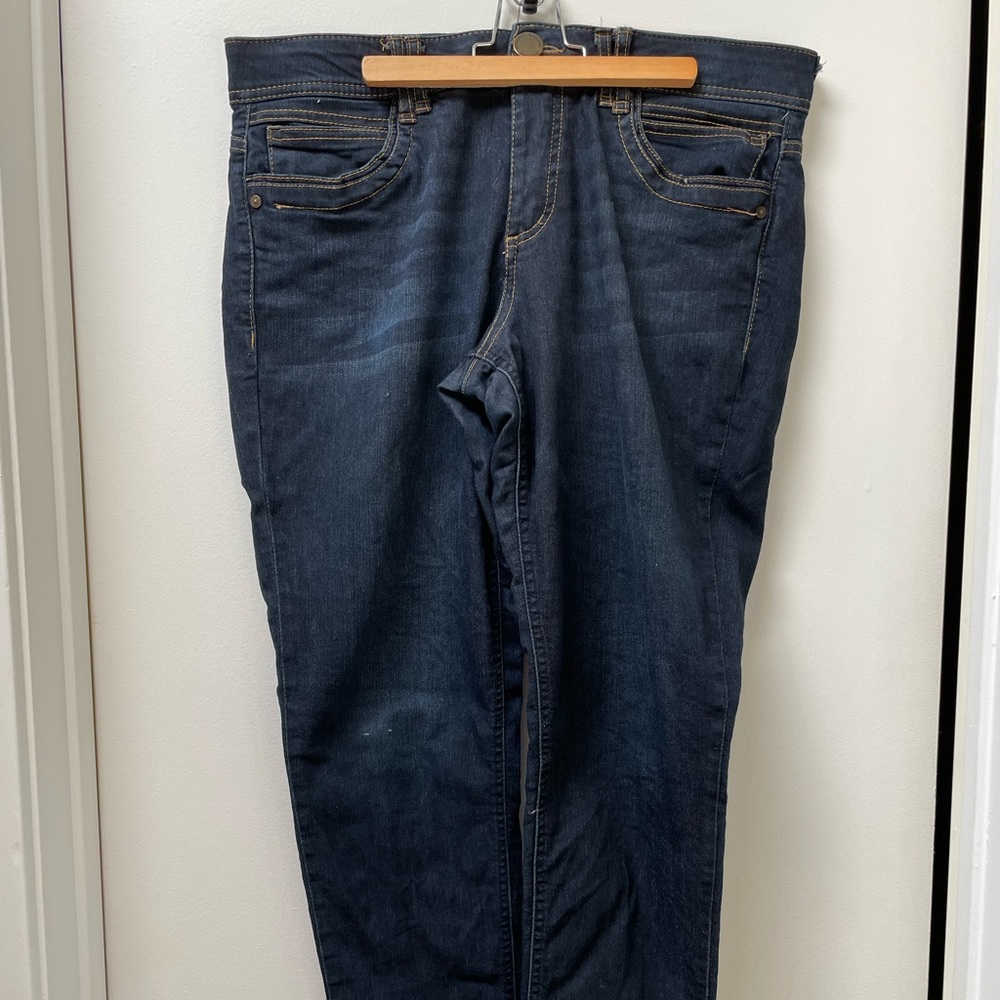 GUC 12 Democracy Dark Blue Wash Skinny Jeans with Waist Cincher Band